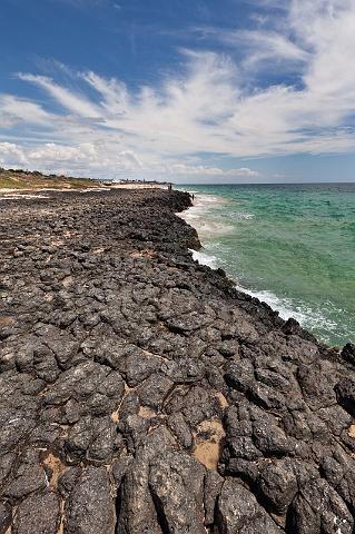 079 Bunbury, basalt rocks.jpg